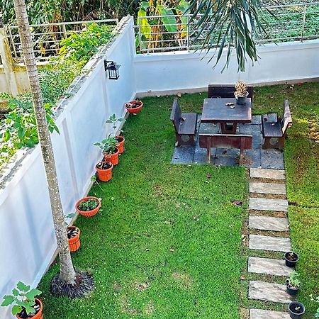 ク ラビ Auriflex House Bed & Breakfast エクステリア 写真